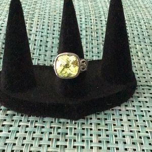 Beautiful sterling silver ring